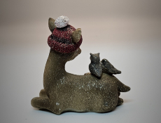 Reh liegend mit Glitzer aus Poly Braun