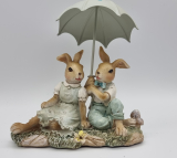 Hasenpaar sitzend mit Schirm, aus Poly Bunt / Grün
