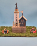 Leuchtturm aus Holz blau