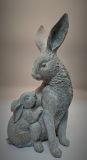Hase Mutter und Kind aus Poly grau,groß