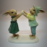 Hasenpaar aus Poly grün