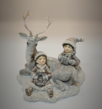 Hirsch mit Kindern aus Poly weiß